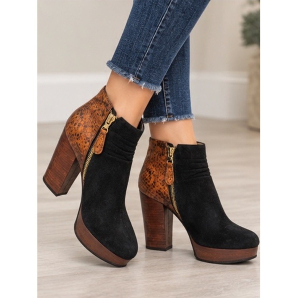 Bissoni By Donna Lace Suede and Leather Size 5 Platform Ankle Bootties Blk Brown